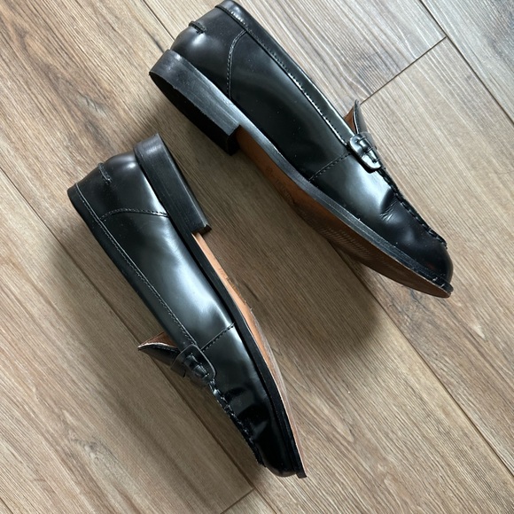 Lightly worn Madewell Black loafers - Picture 2 of 4